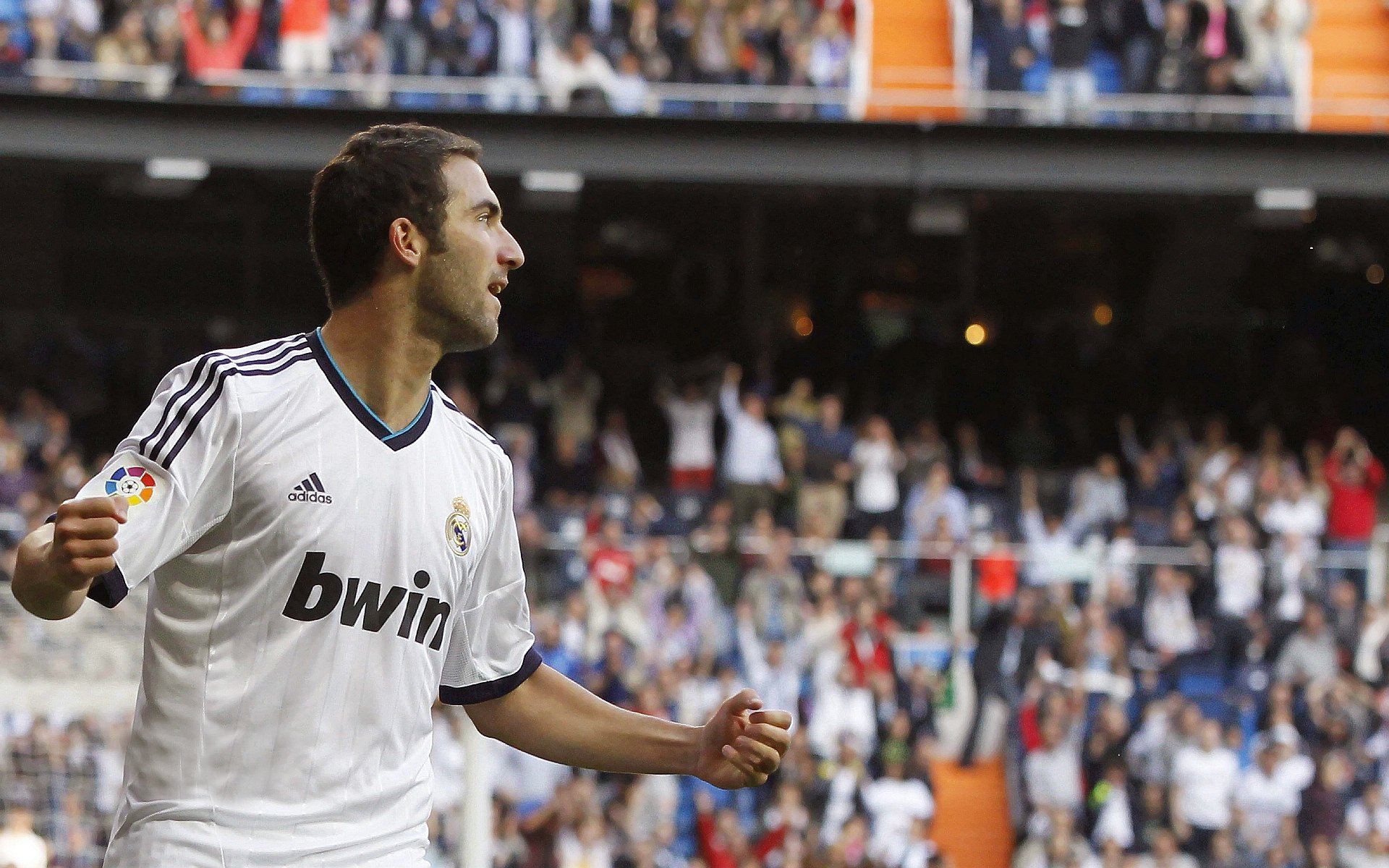 纽卡斯尔联客场2-0战胜莱斯特城，豪取两连胜，纽卡斯尔vs莱斯特城聚胜顽球汇